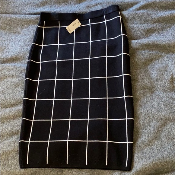 NWT the limited mid length skirt - Picture 1 of 4